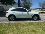 Used 2017 INFINITI QX70 2WD w/ Premium Package image 4