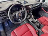 New 2025 Porsche Macan image 4
