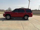Used 2015 Ford Expedition XLT image 2