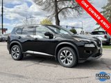 Used 2021 Nissan Rogue SV image 2