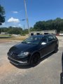 Used 2017 Volkswagen Golf Alltrack S image 2