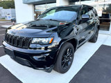 Used 2018 Jeep Grand Cherokee Altitude image 3
