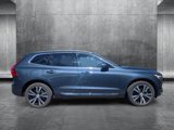 Certified 2022 Volvo XC60 B5 Inscription w/ Climate Package image 4