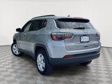 Used 2022 Jeep Compass Latitude image 4