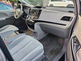 Used 2011 Toyota Sienna LE image 3