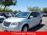 Used 2010 Chrysler Town & Country Touring image 3