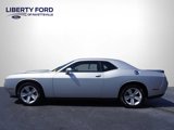 Used 2023 Dodge Challenger SXT image 3