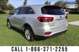 Used 2019 Kia Sorento LX image 3