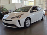 Used 2022 Toyota Prius LE image 3