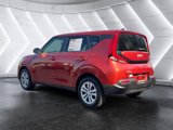 Used 2022 Kia Soul LX image 3