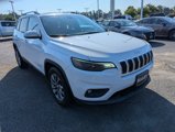 Used 2019 Jeep Cherokee Latitude Plus w/ Comfort/Convenience Group image 2
