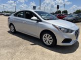 Used 2022 Hyundai Accent SE image 2