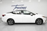 Used 2022 Nissan Versa SV image 5