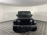 Used 2015 Jeep Wrangler Rubicon w/ Power Convenience Group image 4