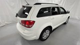 Used 2016 Dodge Journey SE w/ Flexible Seating Group image 3