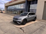 Certified 2024 Volkswagen Tiguan SE w/ Panoramic Sunroof Package image 5