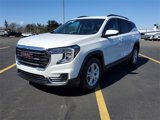 Certified 2022 GMC Terrain SLE w/ Driver Convenience Package image 4
