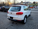 Used 2014 Volkswagen Tiguan S image 5