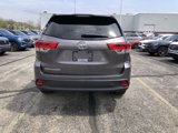 Used 2019 Toyota Highlander LE image 5