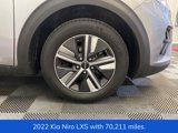 Used 2022 Kia Niro LXS image 3