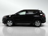 Used 2022 Jeep Compass Latitude image 2