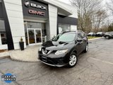 Used 2015 Nissan Rogue SV w/ SV Premium Package image 2