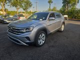 Used 2020 Volkswagen Atlas Cross Sport SE w/ Towing Package image 2