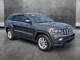 Used 2017 Jeep Grand Cherokee Laredo w/ Quick Order Package 2BE image 3