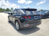 Used 2024 Hyundai Tucson SE image 3