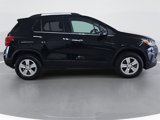 Used 2020 Chevrolet Trax LT w/ LT Convenience Package image 2