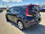 Used 2021 Kia Soul LX image 3