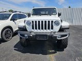 Used 2022 Jeep Gladiator Overland w/ Cold Weather Group image 2