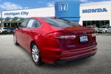 Used 2020 Ford Fusion SE image 3