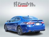 Used 2023 Toyota Camry SE image 3