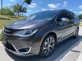 Used 2018 Chrysler Pacifica Limited w/ Tire & Wheel Group image 4
