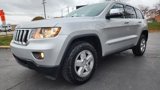 Used 2012 Jeep Grand Cherokee Laredo w/ Laredo E Group image 2