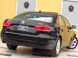 Used 2012 Volkswagen Passat TDI SE image 4