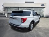 Certified 2022 Ford Explorer XLT w/ Equipment Group 202A image 3