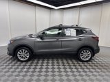 Used 2020 Nissan Rogue Sport SV w/ Technology Package image 3