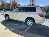 Used 2010 Toyota Highlander 2WD w/ Extra Value Pkg 2 image 4