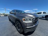 Used 2019 RAM 1500 4x4 Crew Cab image 4