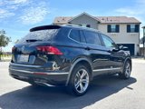 Used 2018 Volkswagen Tiguan SEL w/ R-Line Package image 6