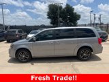 Used 2015 Dodge Grand Caravan SXT w/ Blacktop Package image 2