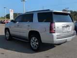 Used 2017 GMC Yukon SLT image 3