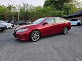 Used 2017 Toyota Camry SE image 3