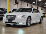 Used 2016 Chrysler 300 C image 3