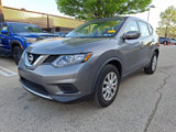 Used 2015 Nissan Rogue S image 2