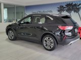 Used 2020 Ford Escape SEL image 3