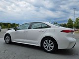 Used 2022 Toyota Corolla LE image 5