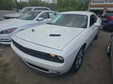 Used 2019 Dodge Challenger SXT image 3